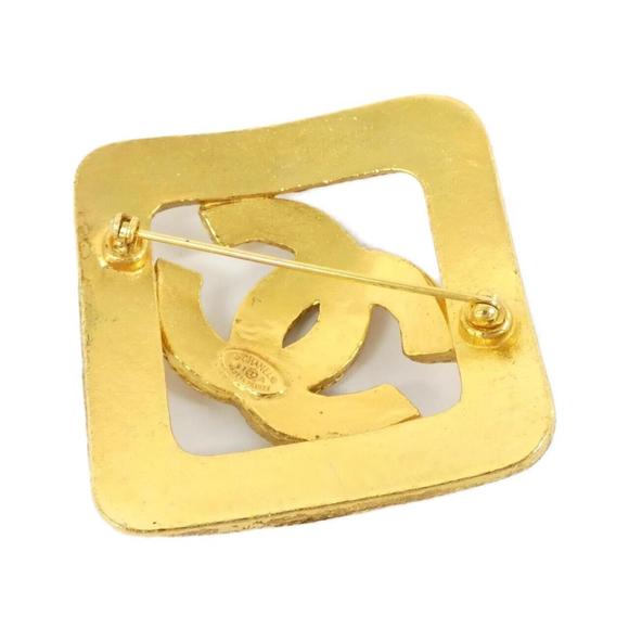 CHANEL Gold Brooch 6cm x 6cm Rank A Used - Picture 2 of 3